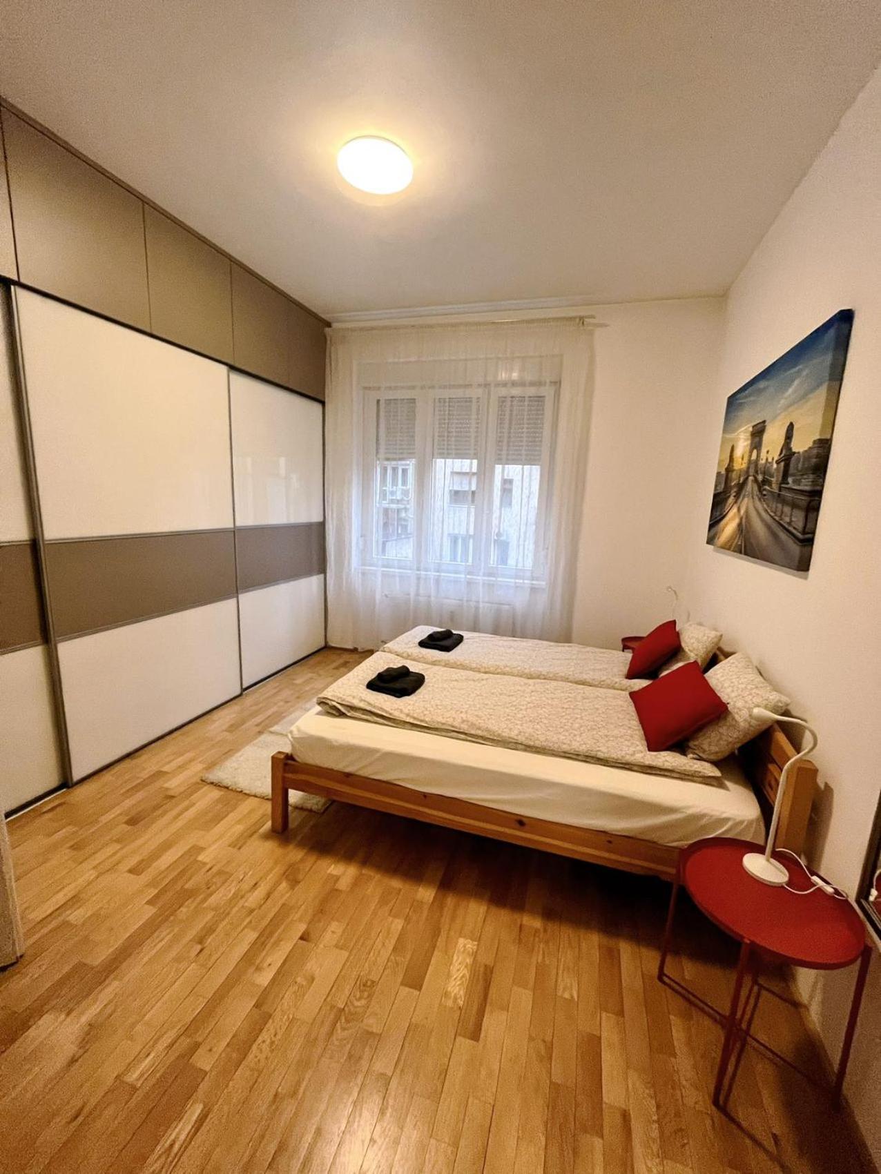 Boutique Family Apartment In The Heart Of City Budapest Exterior foto